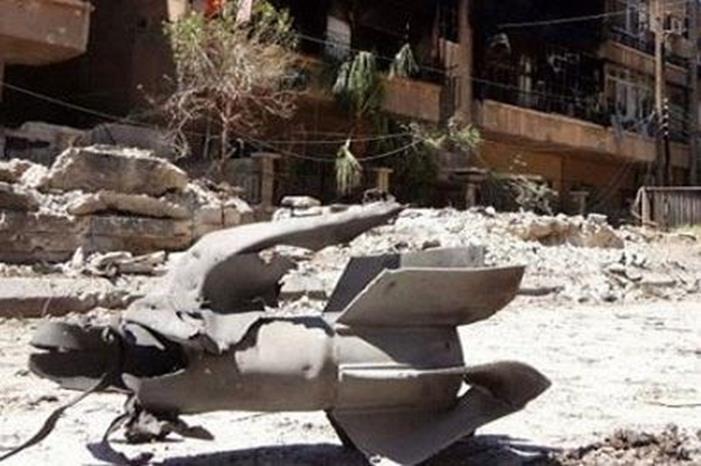 قذيفة صاروخية تقتل عائلة في ريف حلب