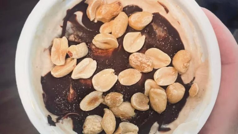 هل خلطة “لبن قشرة الشوكولاته” على التيك توك صحية؟