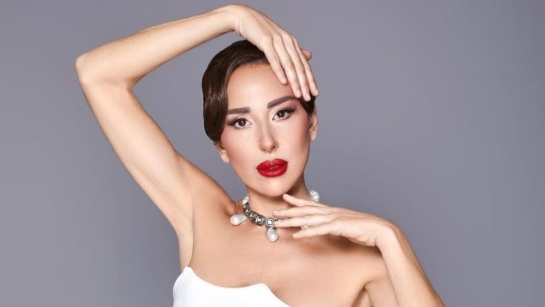 بالفيديو.. ورد الخال تحتفل بعيد زواجها السابع