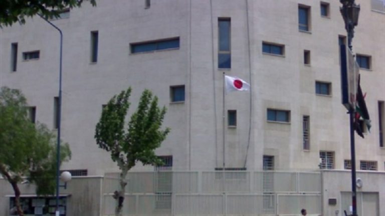 اعتقال طلاب حاولوا اقتحام السفارة اليابانية في سيول