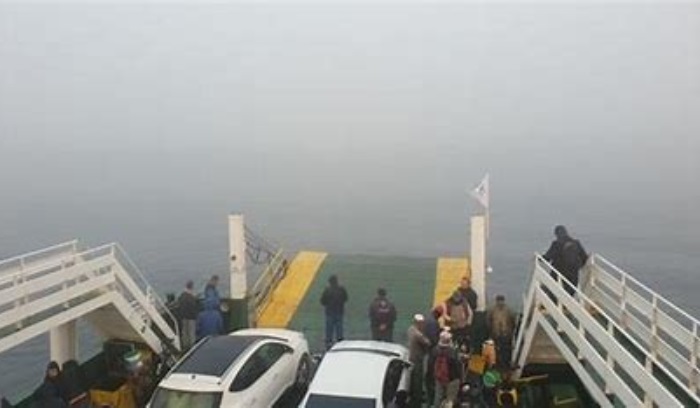 تركيا تعلّق حركة الشحن في الدردنيل بسبب الحرائق