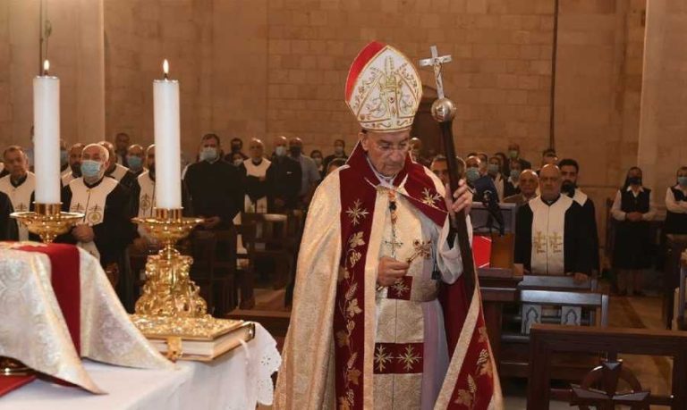 الراعي للمسؤولين: خافوا الله ولعنة التاريخ