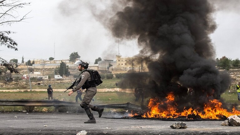 استشهاد شاب فلسطيني برصاص مستوطنين في رام الله