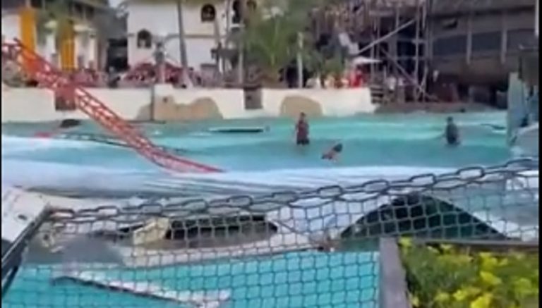 بالفيديو.. 7 إصابات بانهيار ألعاب مائية في ألمانيا