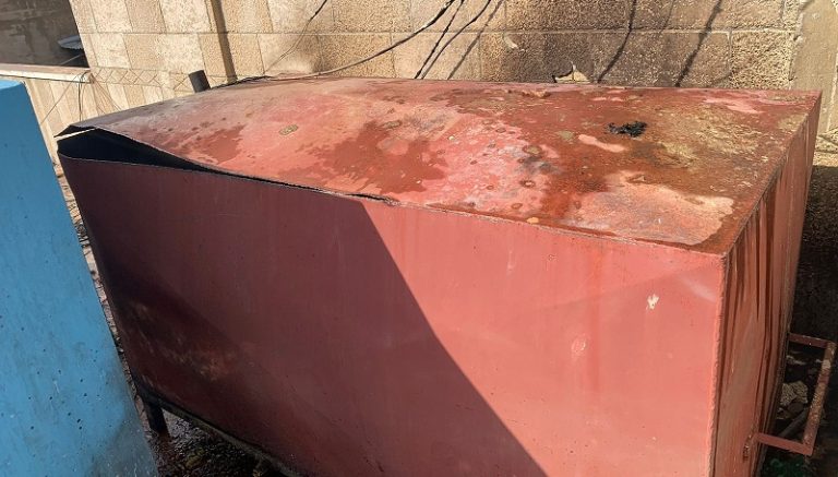 بالصور: انفجار خزان مازوت في مجدل عنجر