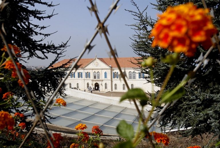 بكركي غاضبة من لودريان!