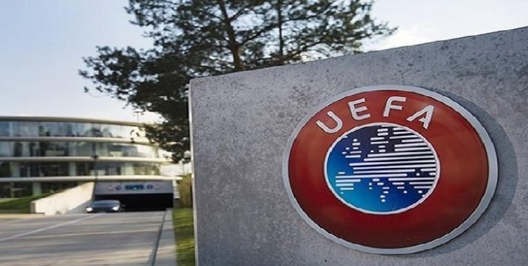 “يويفا” :القواعد الجديدة للوقت بدل الضائع “سخيفة”