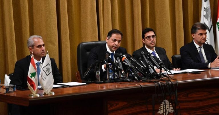 نواب الحاكم مصرف لبنان