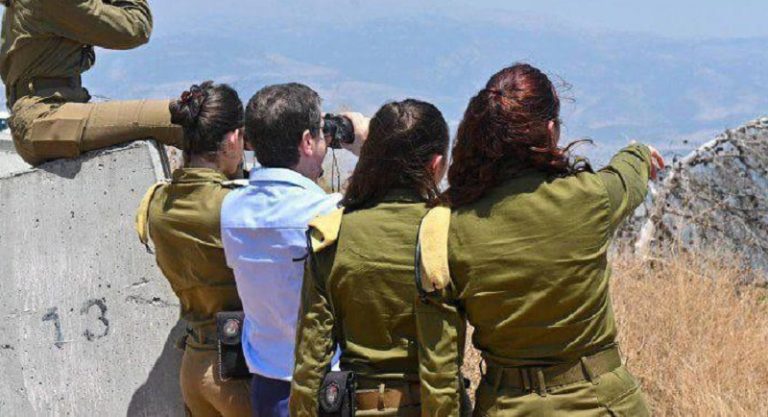 “إسرائيل” تلجأ للنساء لسد نقص الجنود!