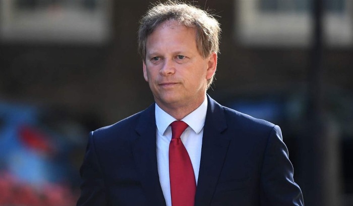 من هو وزير الدفاع البريطاني الجديد؟