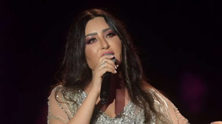 بالفيديو.. ماذا جرى مع لطيفة خلال حفلها في قرطاج؟