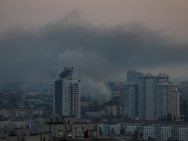 مقتل ستة جنود أوكرانيين بتحطّم مروحيتين قتاليتين