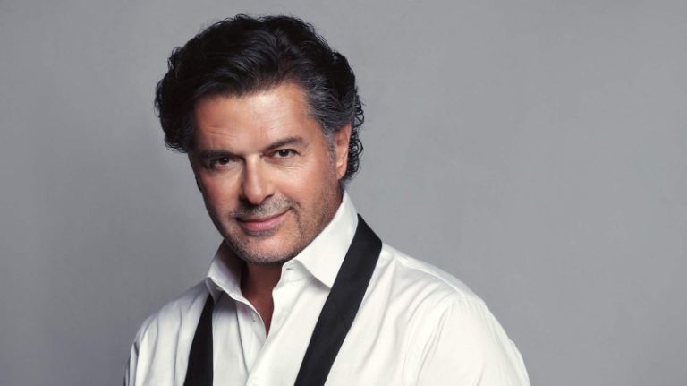 راغب علامة: الهجرة غير واردة!