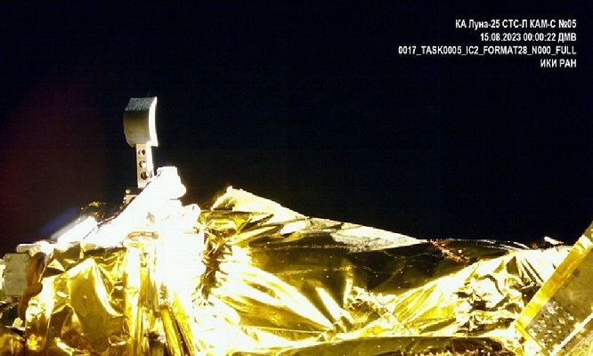 “وضع غير طبيعي” في مركبة فضائية روسية