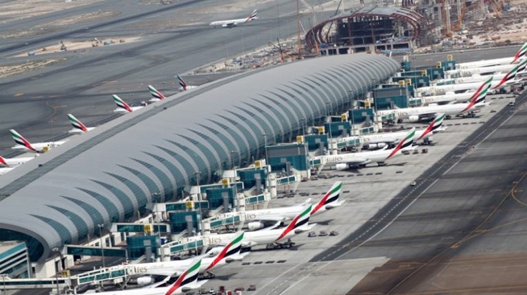 مطار دبي يعود لحركته الطبيعية قريباً