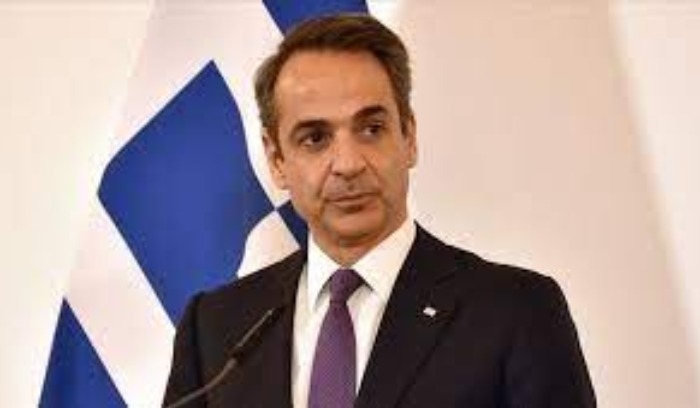 ميتسوتاكيس يتوقع بأن تأتي حرائق الغابات على أكثر من 150 ألف هكتار