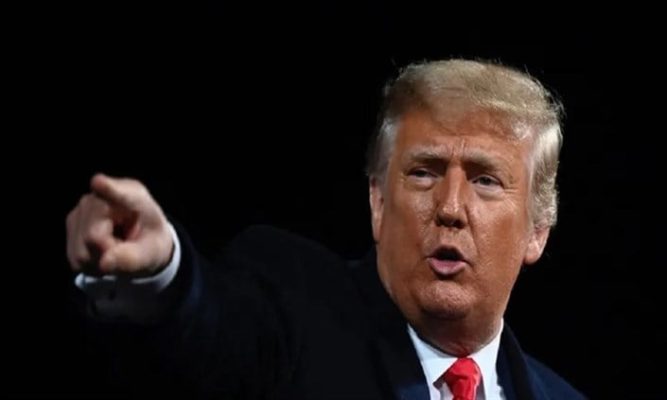 ترامب يتعهد بمحاكمة بايدن و”عائلته الإجرامية”