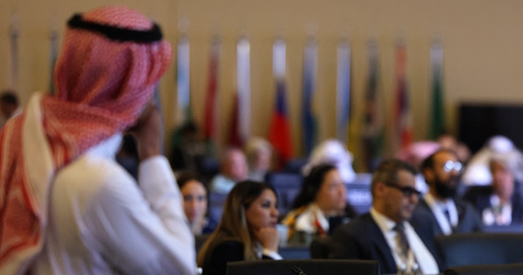 في أول زيارة رسمية.. وزير السياحة “الإسرائيلي” يصل السعودية