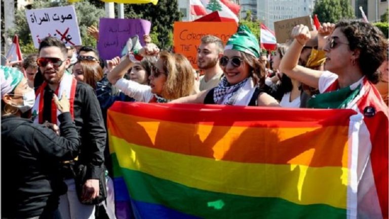 “المثلية” من جديد.. ماذا يُحضَّر لبيروت؟