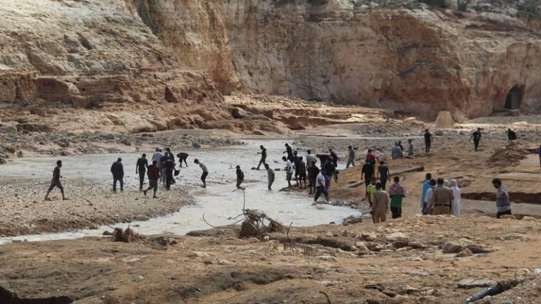 أكثر من 300 ألف طفل متضرر بالعاصفة “دانيال”