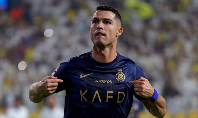 رنالدو يقاضي “يوفنتوس” للحصول على رواتب مؤجّلة