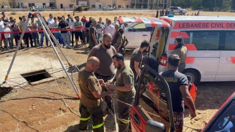 انتشال جثة طفل من بئر مياه
