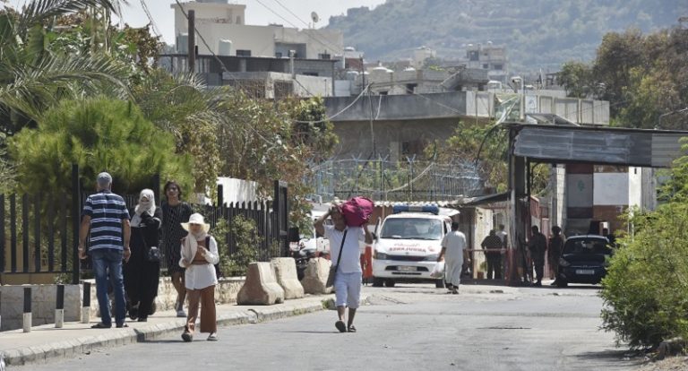 اتفاق “عين التينة” صامد في “عين الحلوة”.. واختلاف على مهلة تسليم المطلوبين