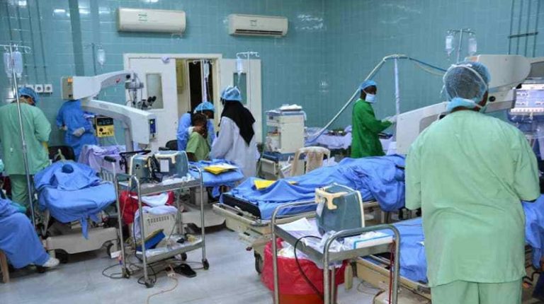 تحذيرات من تفشي الكوليرا والضنك في السودان