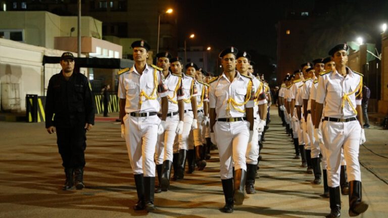 إصابة 24 جنديًا بحادث في مصر