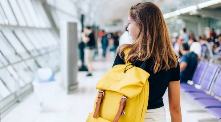 أشياء لا تأخذها معك في سفرك