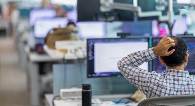 التنمية الإدارية: العنصر البشري أولاً