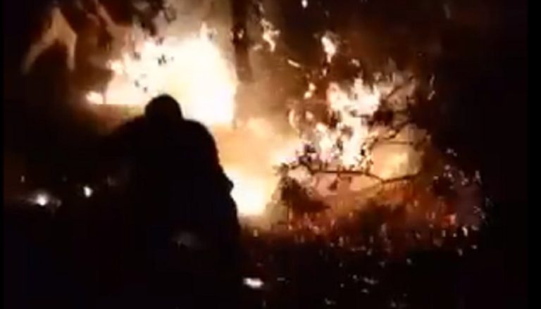 بالفيديو.. حريق في رام الله بعد اقتحامات قوات الاحتلال