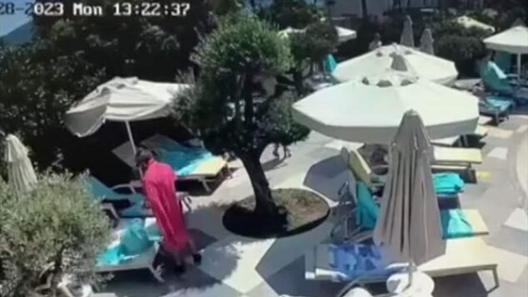 سرقة حقيبة من فندق فاخر !