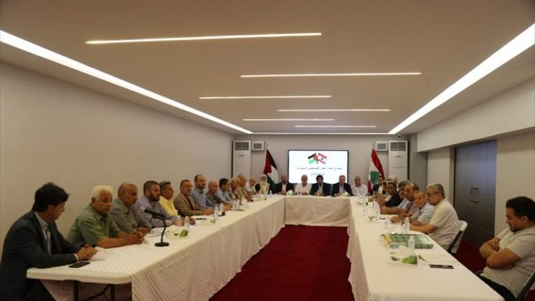 تكليف القوة الأمنية الفلسطينية في “عين الحلوة” للقيام بواجبها