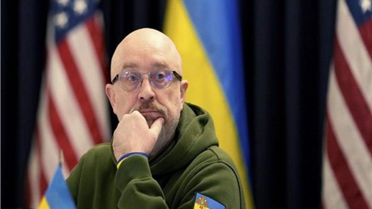 تعيين وزير دفاع جديد في البرلمان الأوكراني