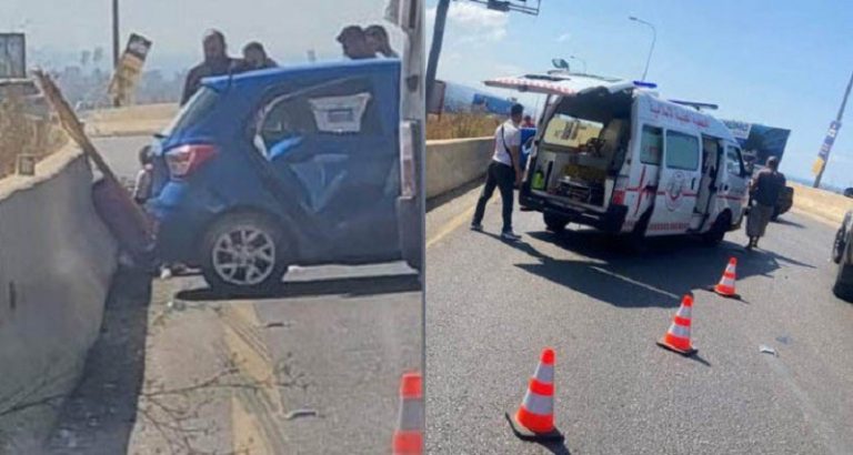 إصابة إمرأتين بانقلاب سيارة في الرميلة