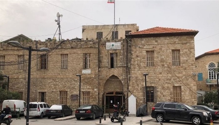 جرحى وحالات تشطيب.. ماذا يجري في سجن صور؟