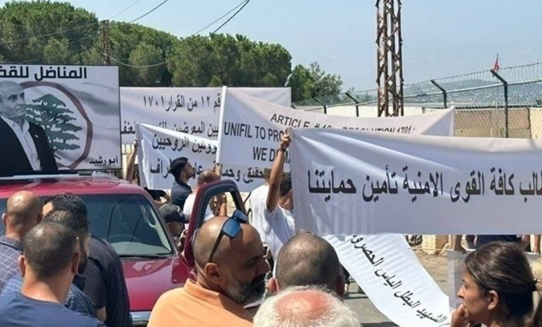 تدقيق بالهويات.. وتوتير قواتي بين عين إبل وجيرانها