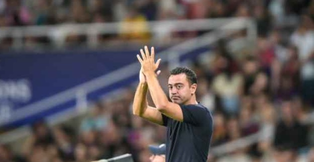 هذا ما كشفه تشافي عن مستقبله مع برشلونة