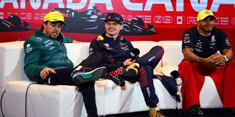 موقف ناري لالونسو: فرستابن وهاميلتون لم يحققا شيئاً