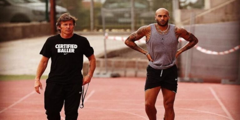 العداء الايطالي جاكوبس يتخلى عن مدربه قبل عام من أولمبياد باريس