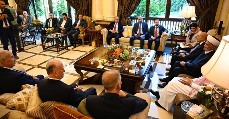 لودريان بخاري النواب