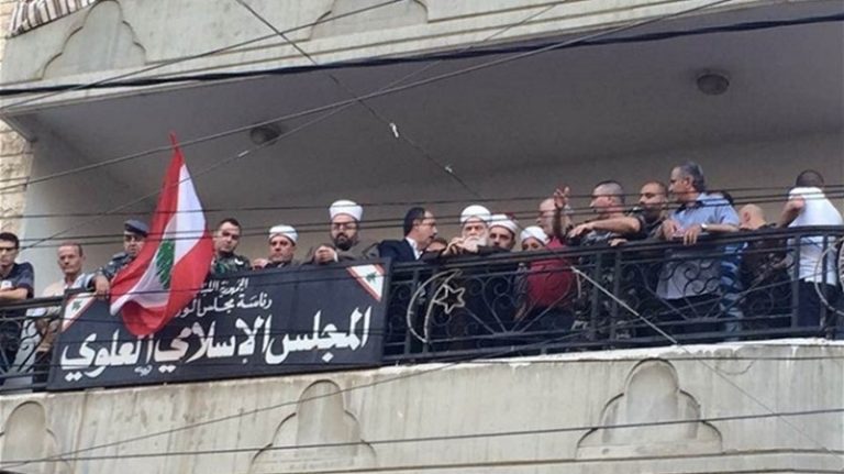 صراع نفوذ داخل “المجلس العلوي”… والشظايا تصل إلى دمشق