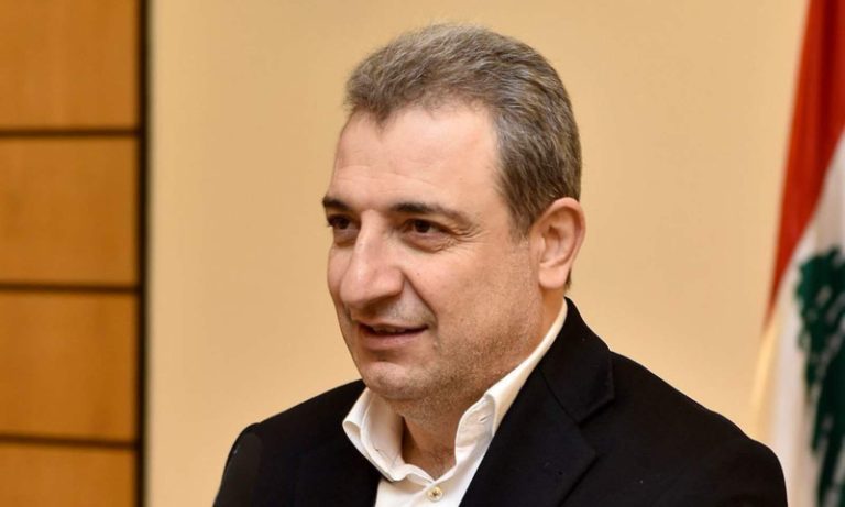 بالمستند.. أبو فاعور يكشف عن مواد مسرطنة!