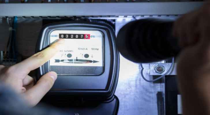 لا عدّادات.. وفواتير على بياض في كهرباء لبنان!