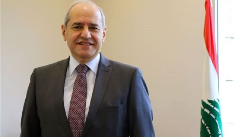 خلف: النزوح عملية إجتياح تهدد الأمن اللبناني