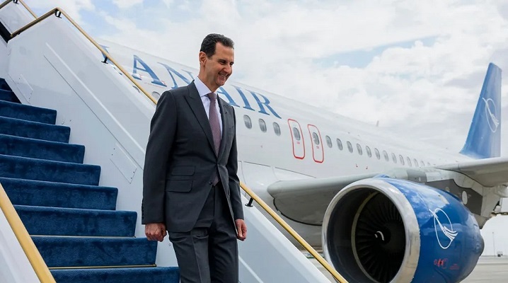 الأسد يصل الصين