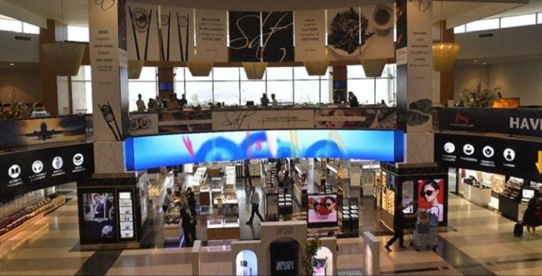 200 ألف دولار تكلفة العقد الجديد للبوابات في المطار