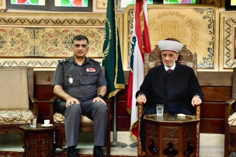 بالصور.. دريان يلتقي اللواء عثمان