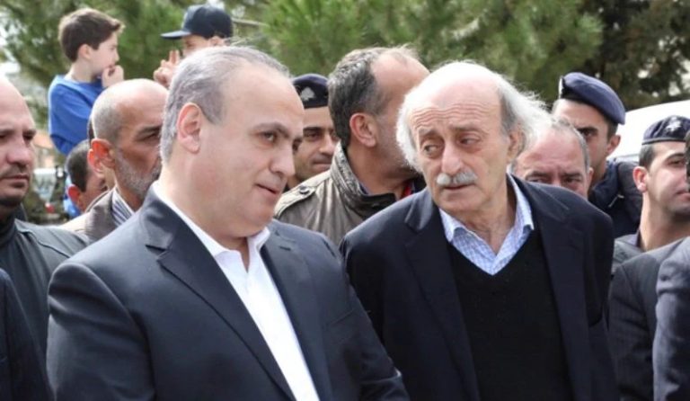 بالصورة.. من جمع جنبلاط ووهاب؟